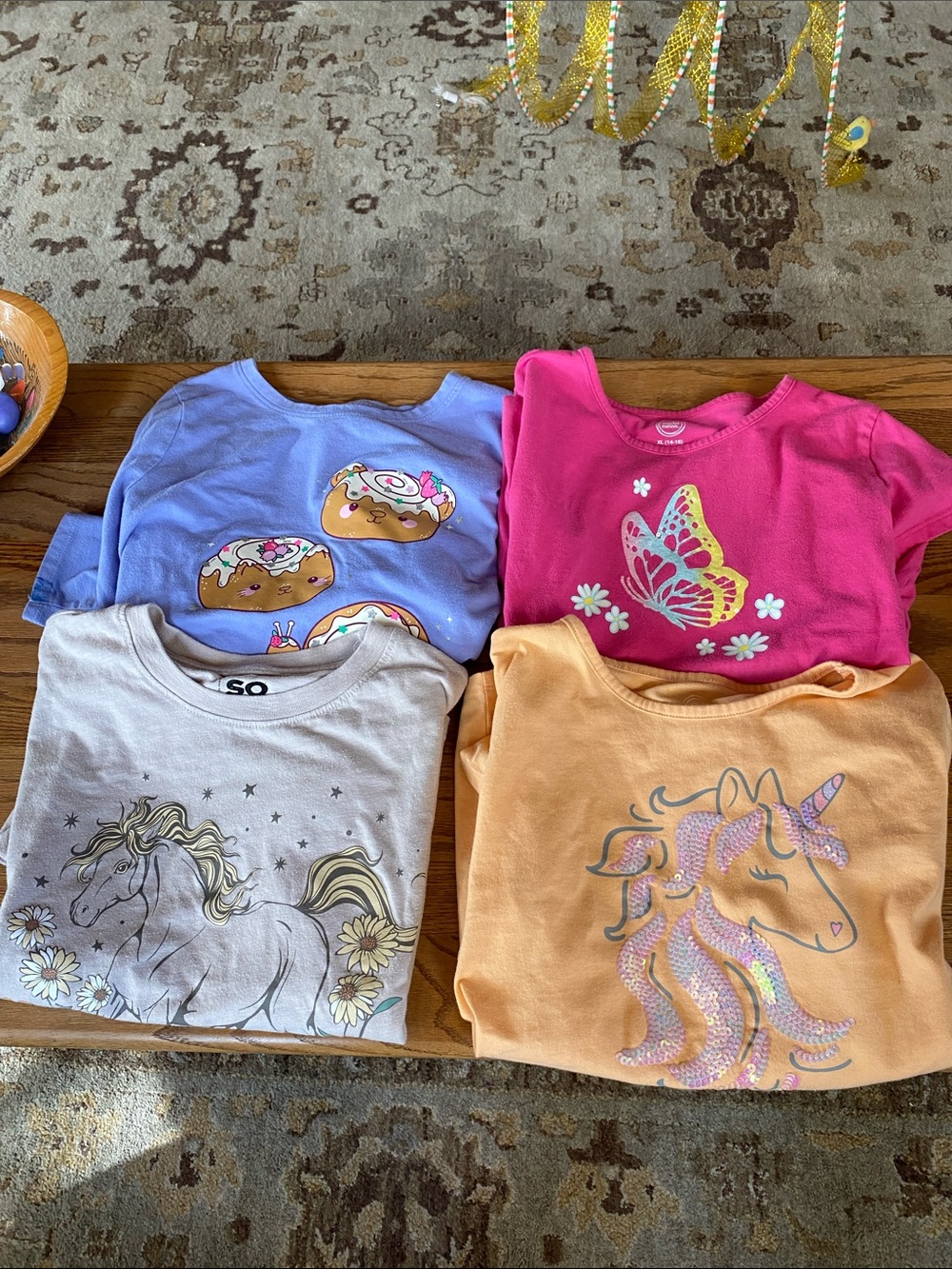 Bundle girls tops